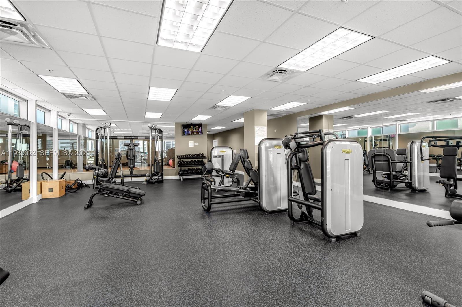 7928 East Dr #708 North Bay Village, FL 33141