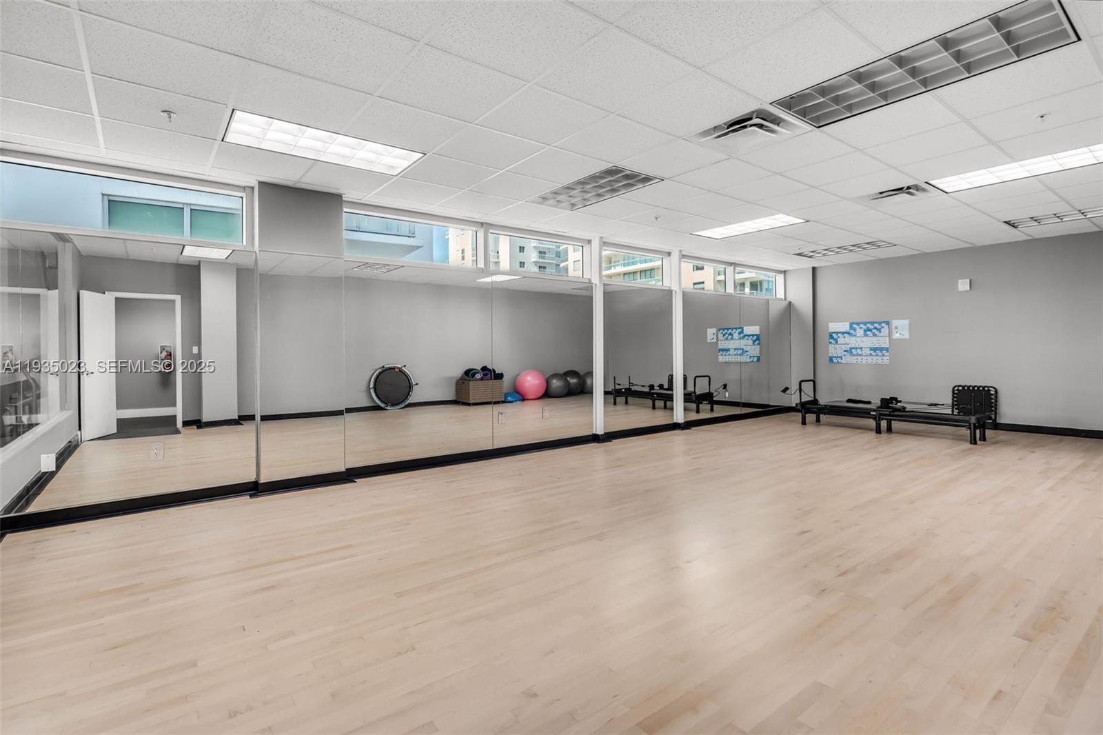 7928 East Dr #708 North Bay Village, FL 33141