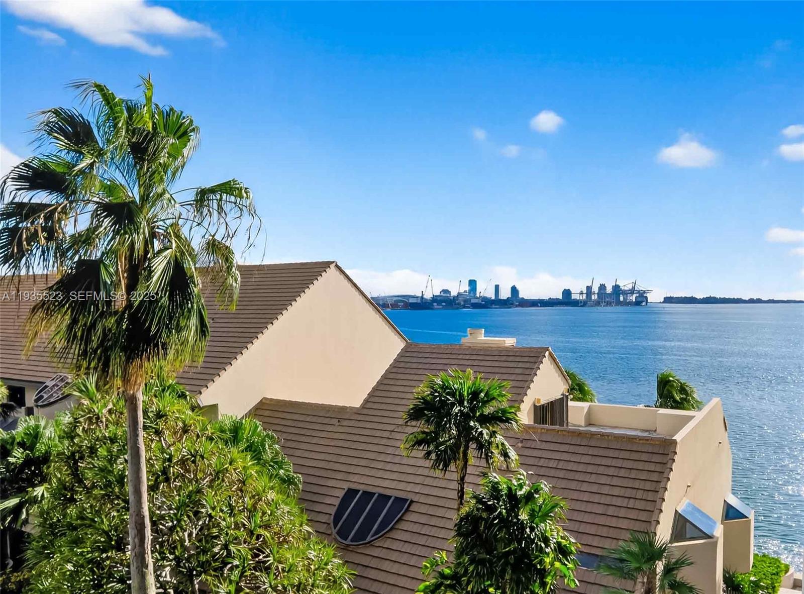 520 Brickell Key Dr #A604 Miami, FL 33131