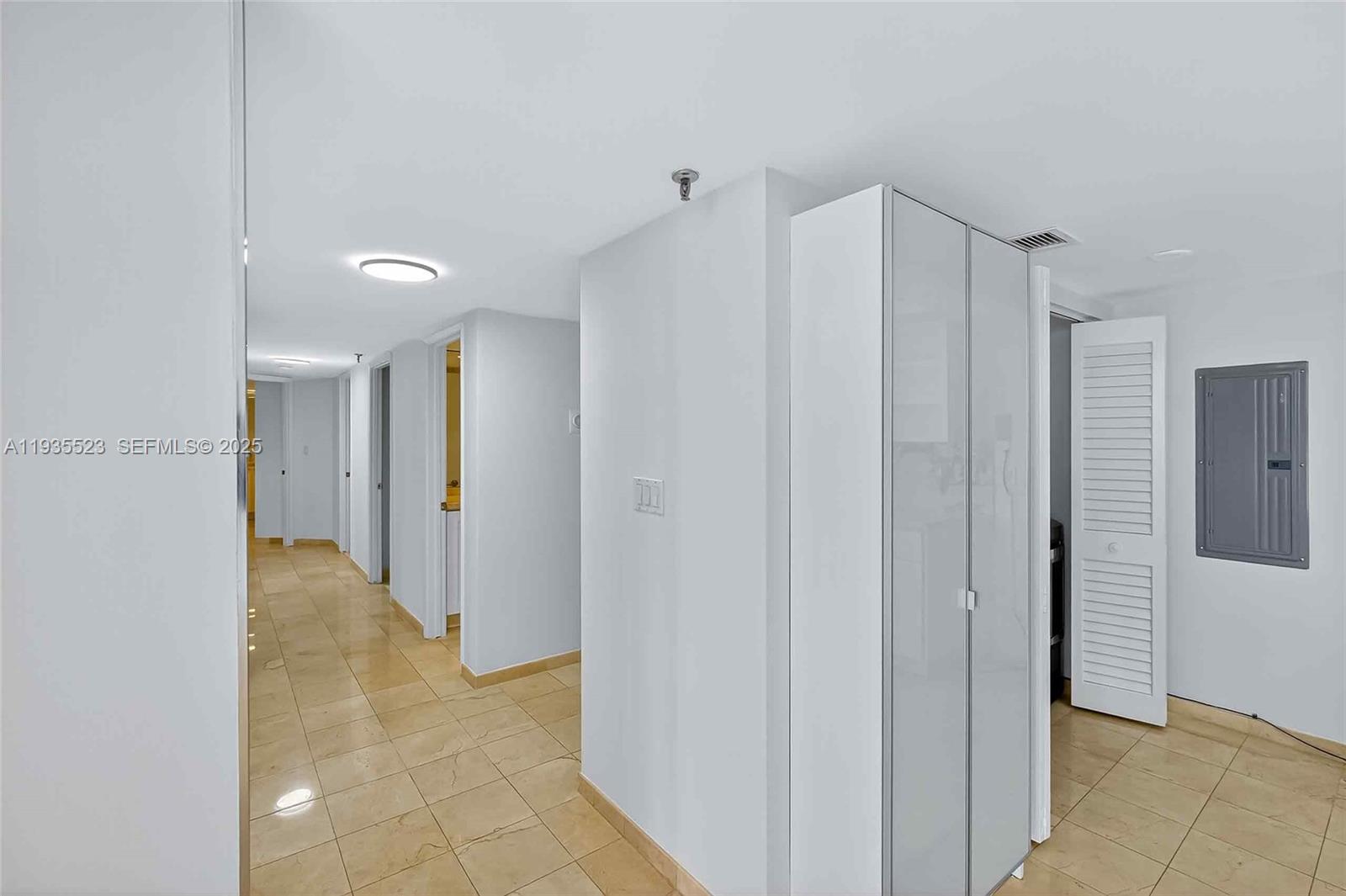 520 Brickell Key Dr #A604 Miami, FL 33131