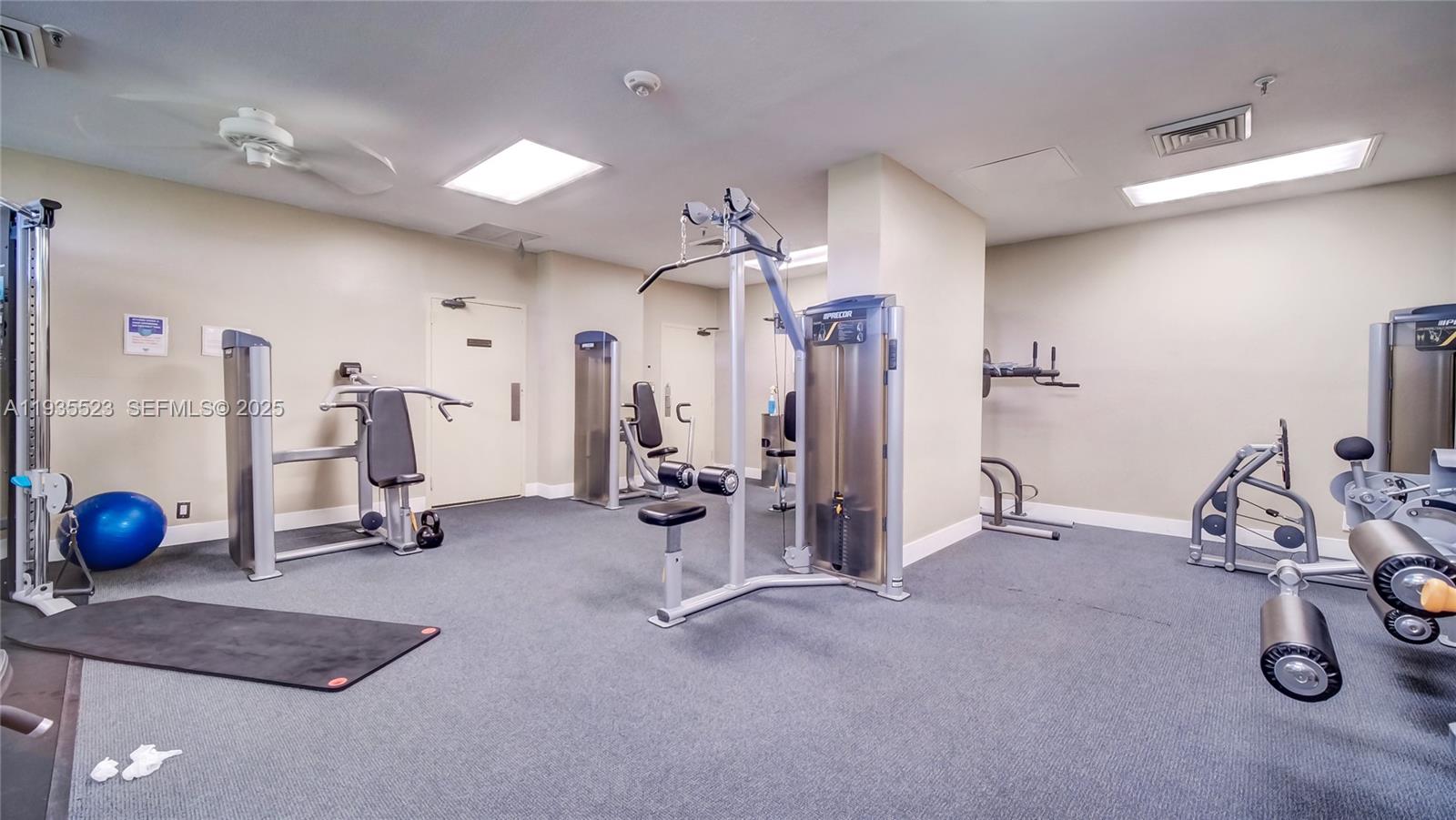 520 Brickell Key Dr #A604 Miami, FL 33131