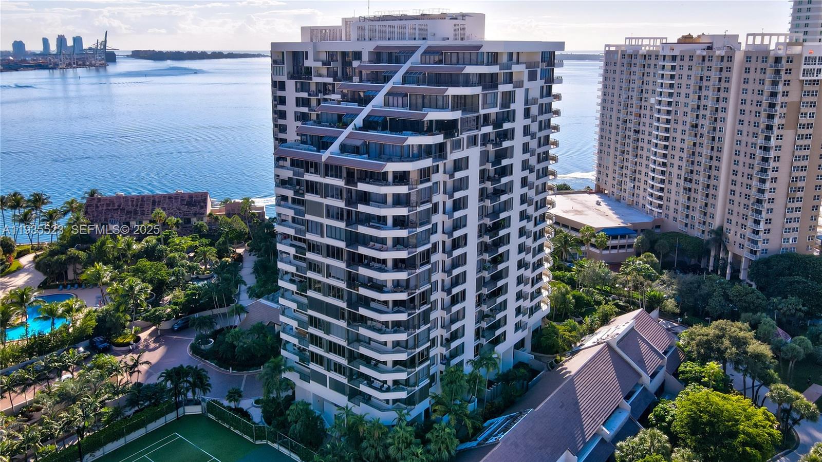 520 Brickell Key Dr #A604 Miami, FL 33131