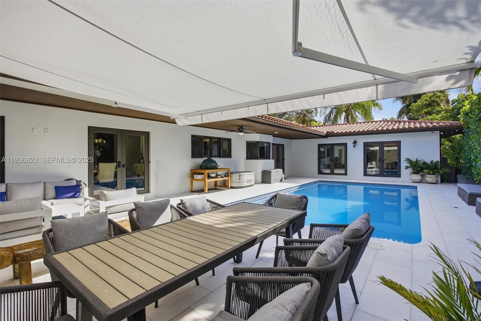 12510 Ramiro St Coral Gables, FL 33156