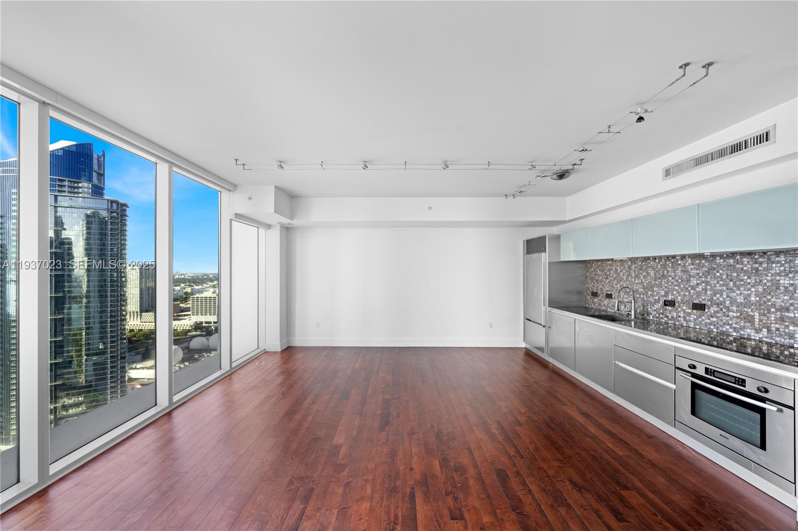 image Ten Museum Park11