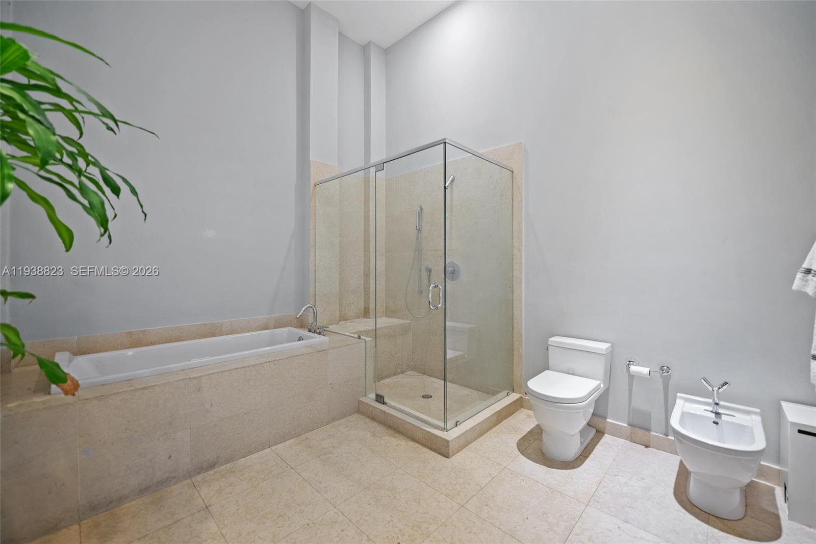 image Icon Brickell II26