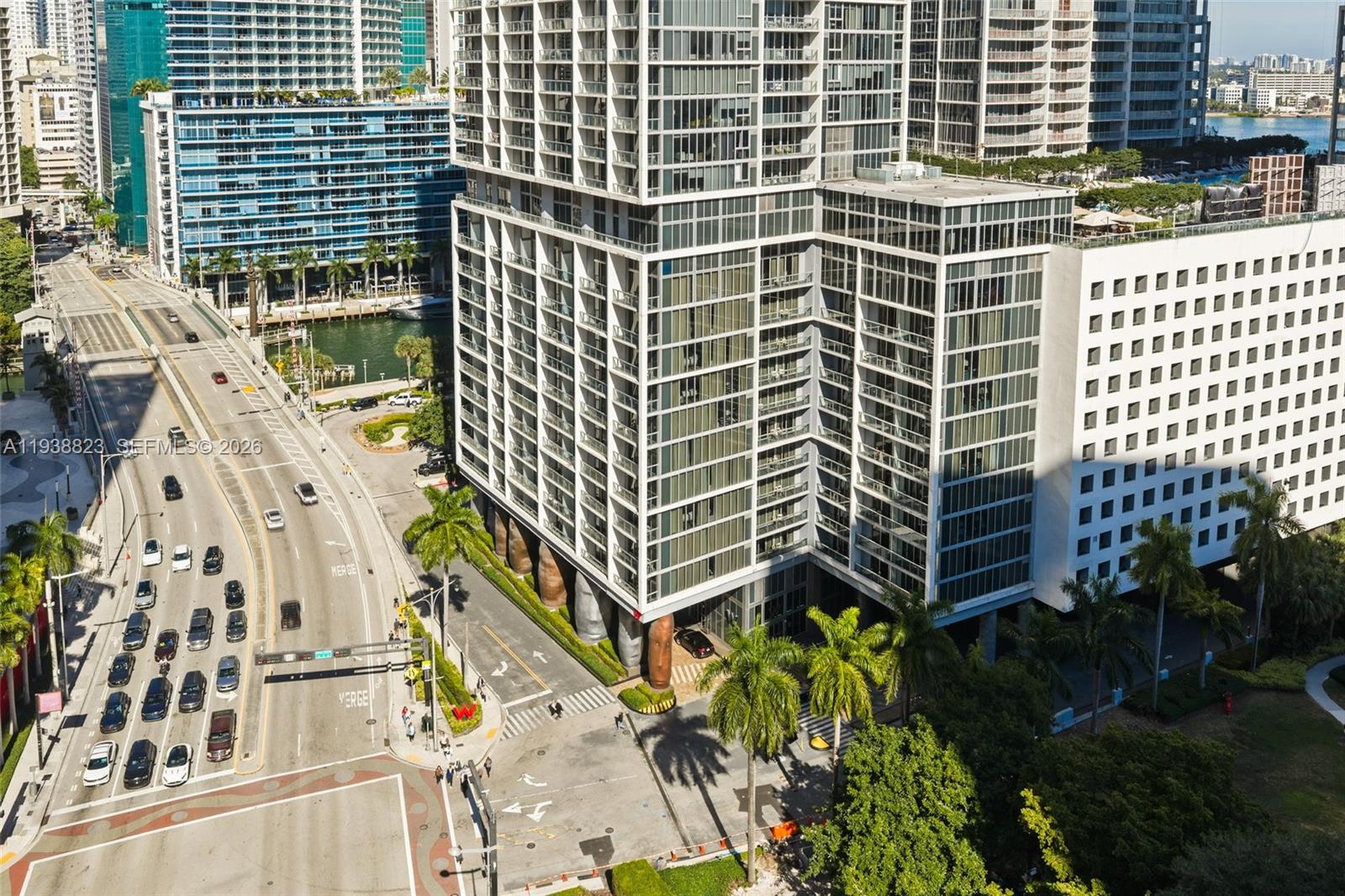 image Icon Brickell II31