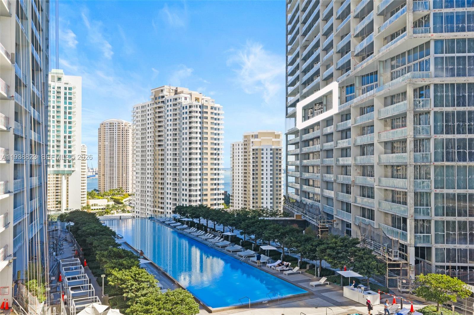 image Icon Brickell II37