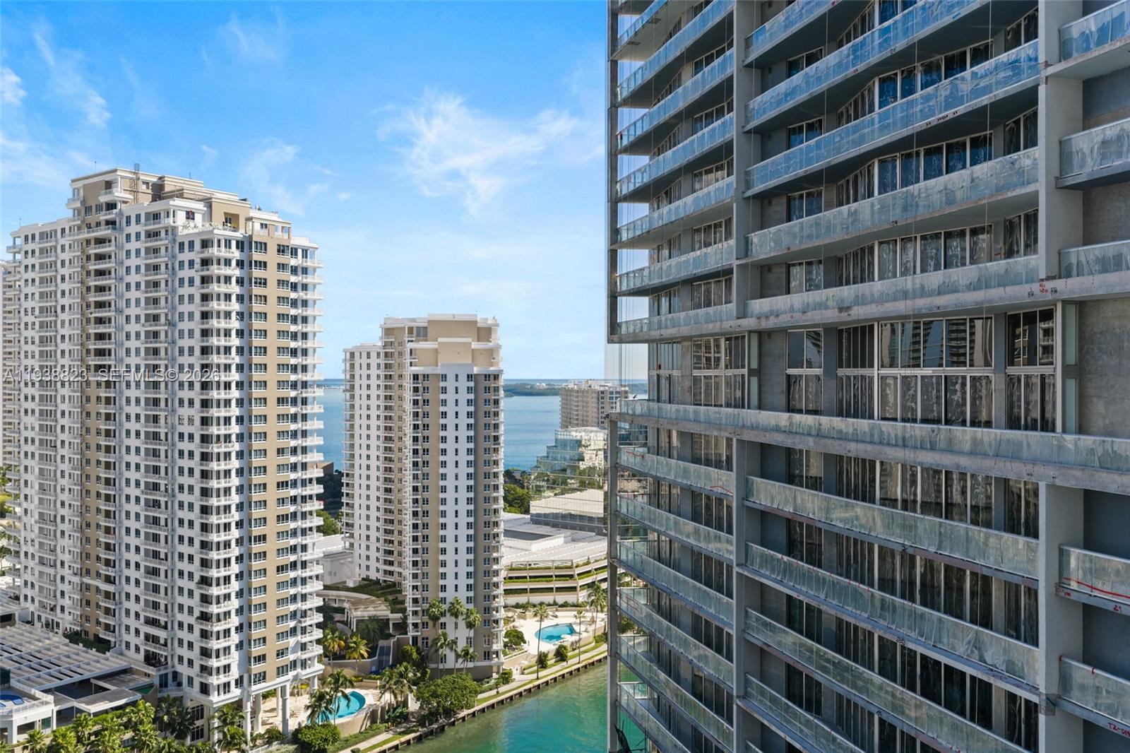 image Icon Brickell II38