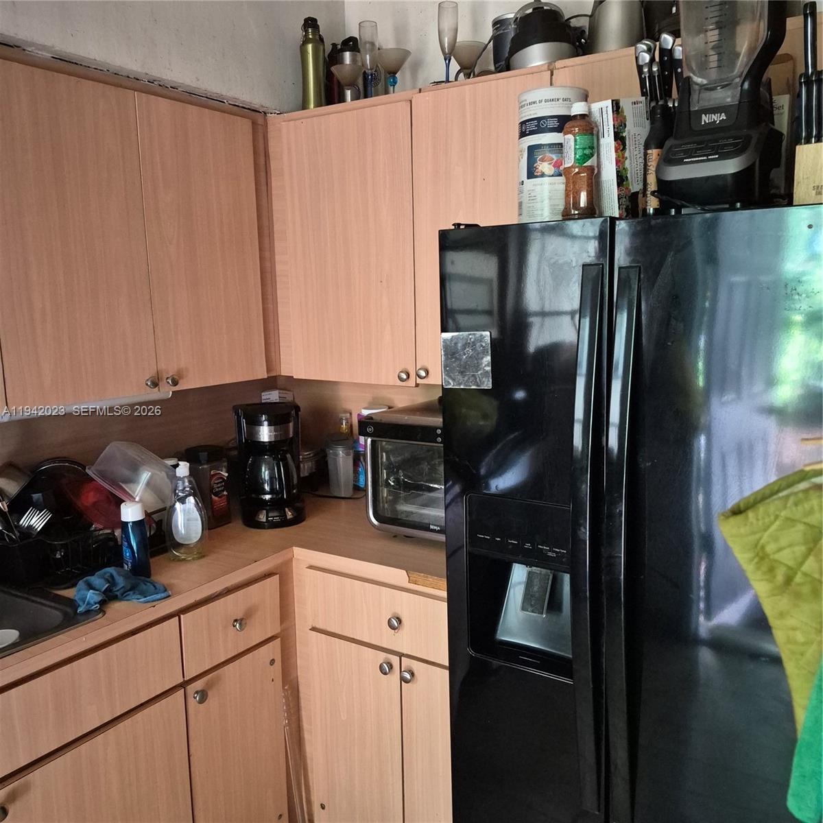 1001 NW 37th Ave Miami, FL 33125