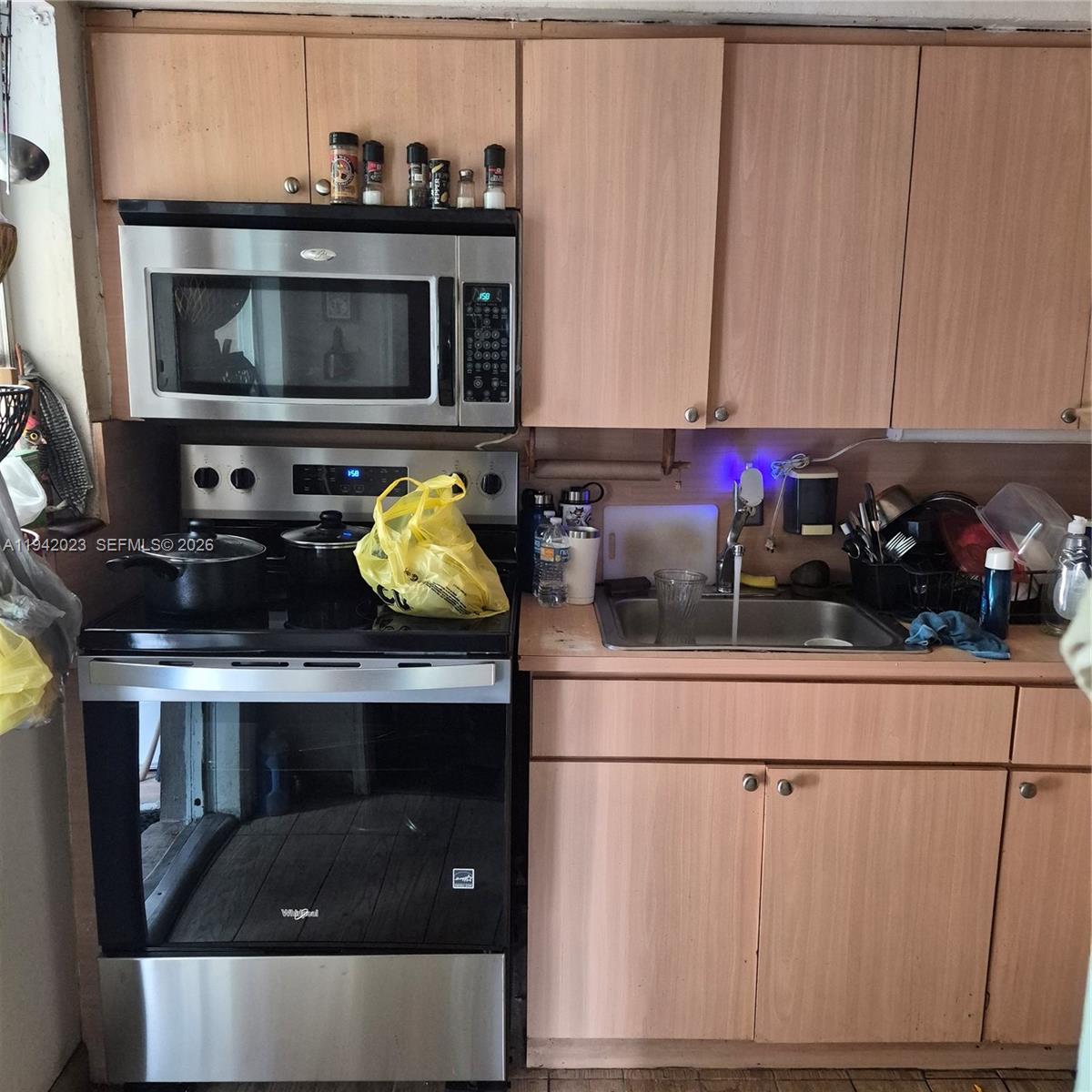 1001 NW 37th Ave Miami, FL 33125