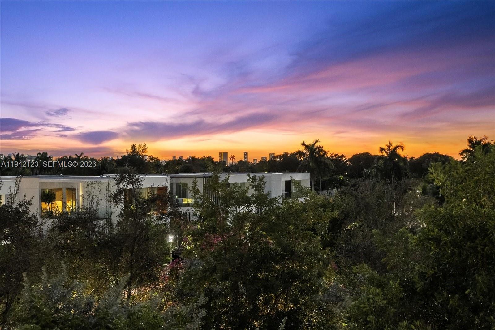 image Ritz Carlton Residences12