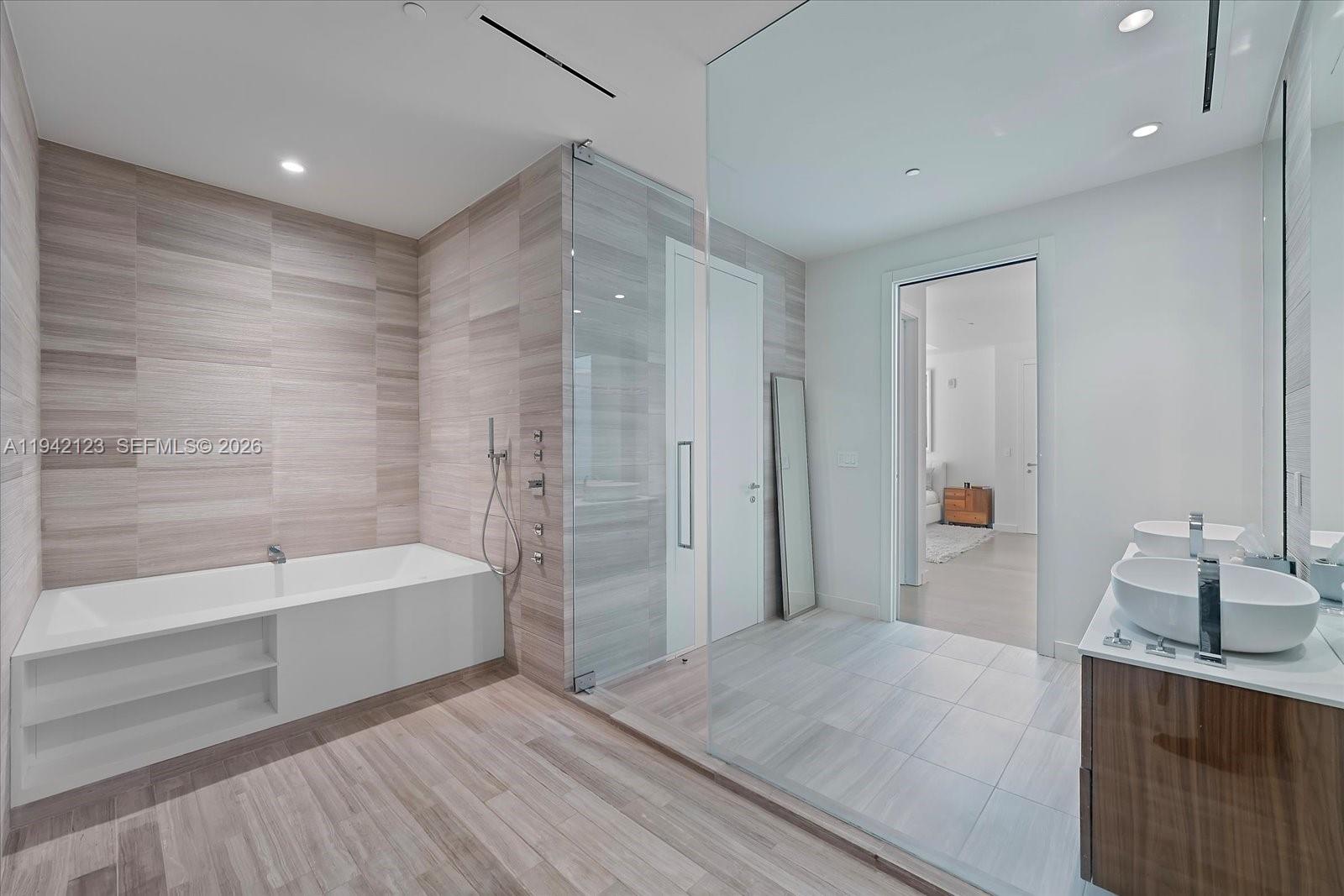 image Ritz Carlton Residences28