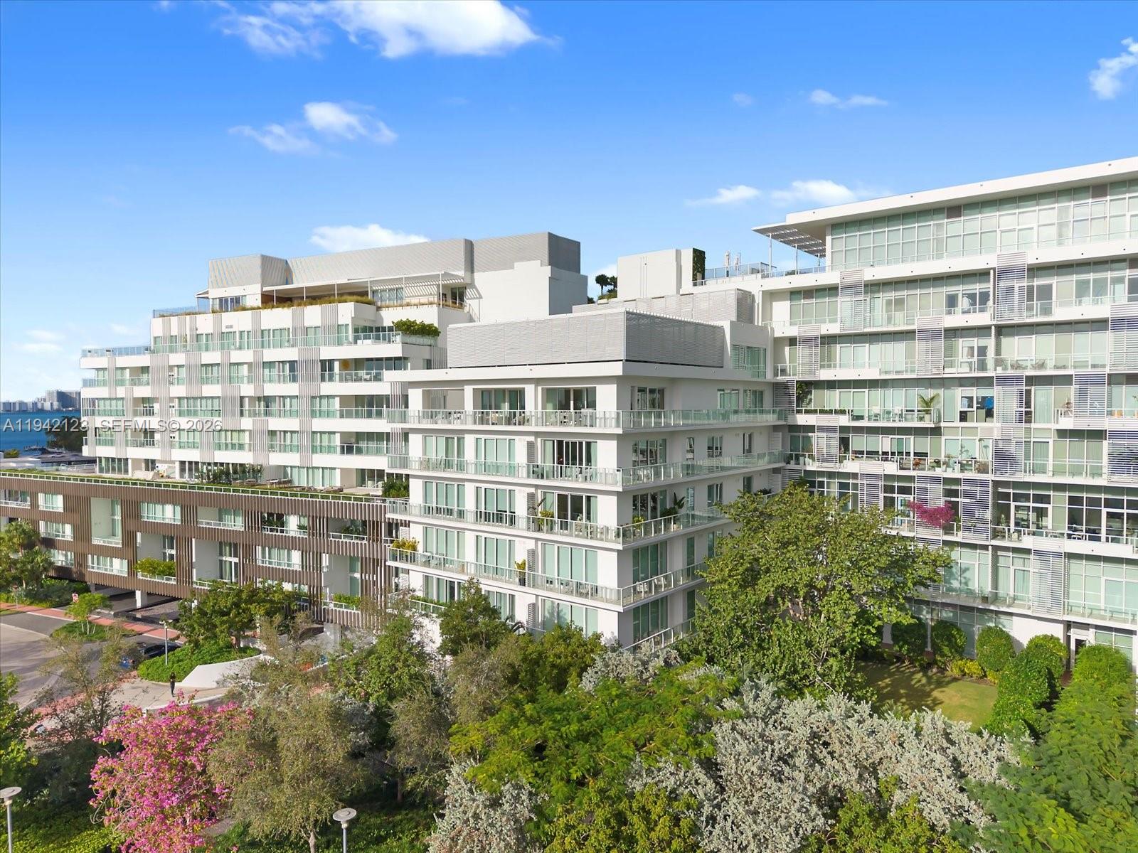 image Ritz Carlton Residences42