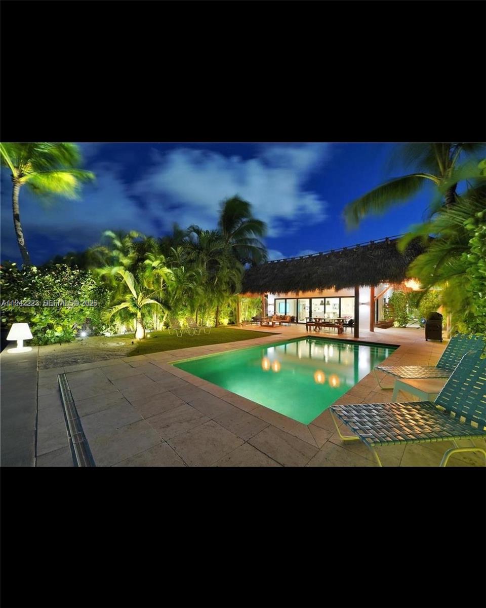 811 86th St Miami Beach, FL 33141