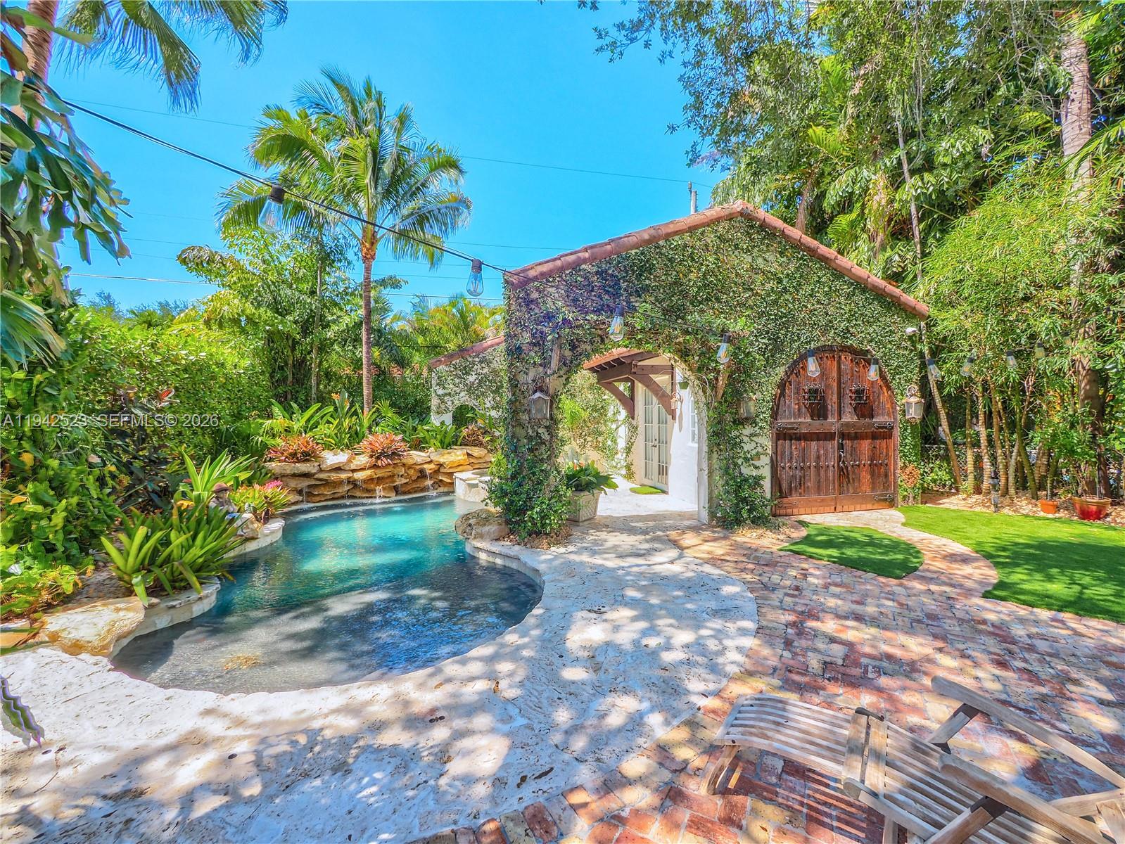 1229 Sorolla Ave Coral Gables, FL 33134