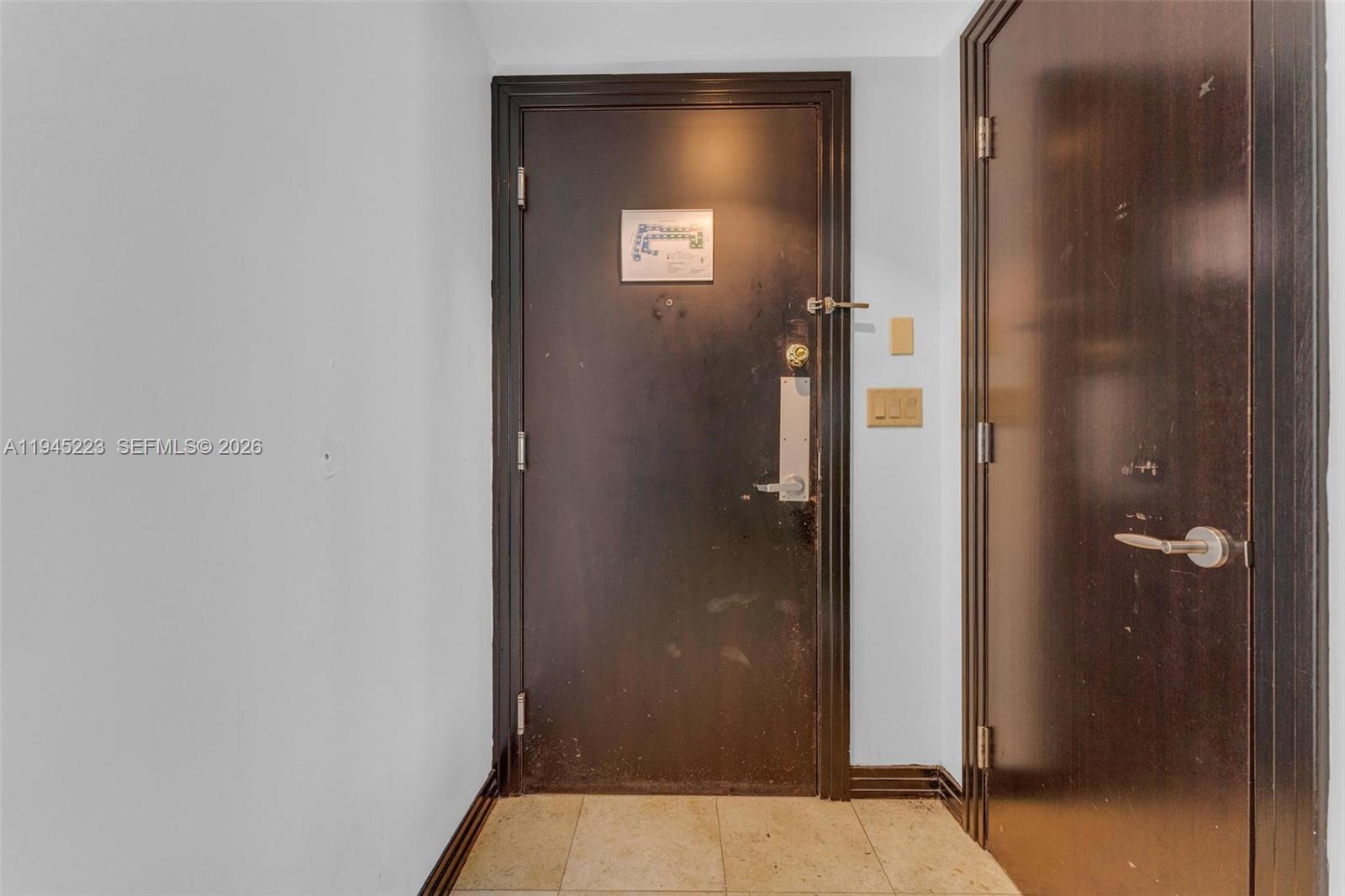 1437 Collins Ave #PH18 Miami Beach, FL 33139