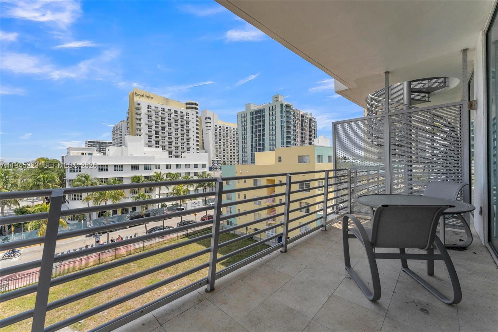 1437 Collins Ave #PH18 Miami Beach, FL 33139