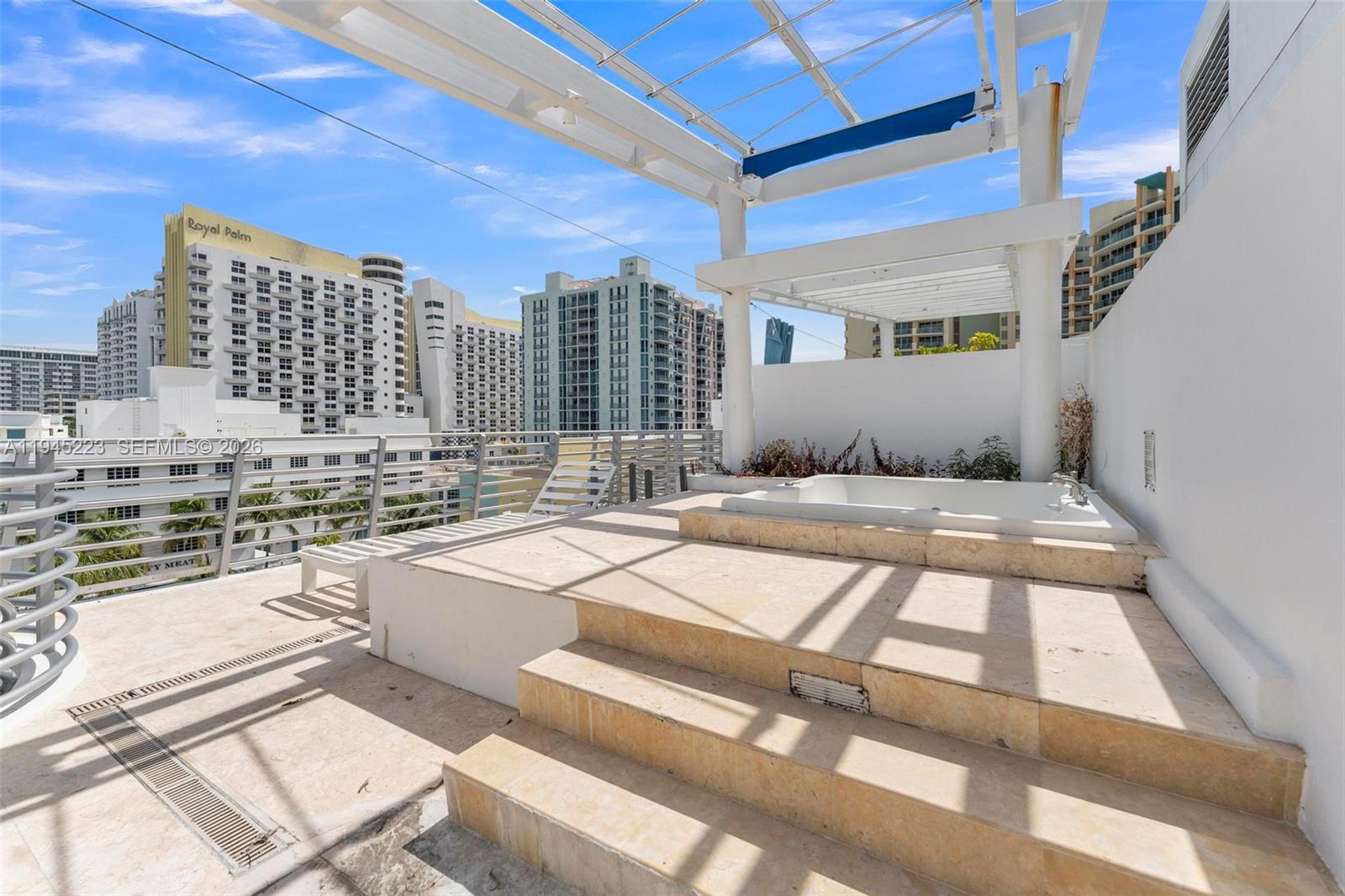 1437 Collins Ave #PH18 Miami Beach, FL 33139