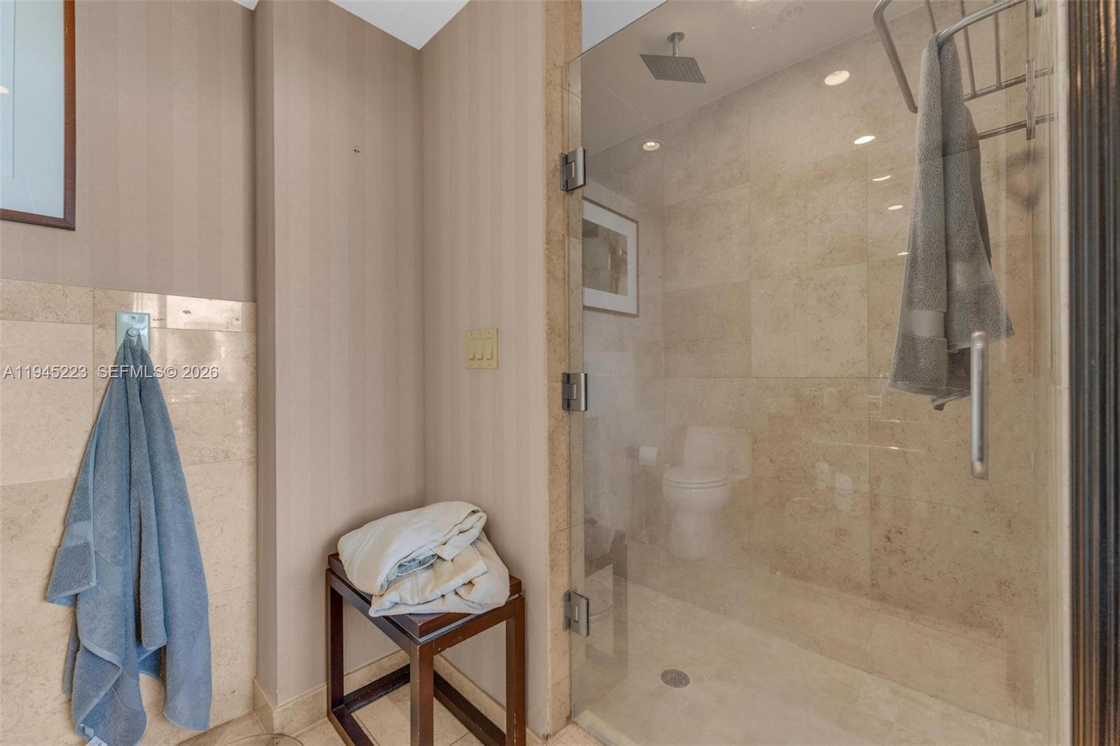 1437 Collins Ave #PH18 Miami Beach, FL 33139