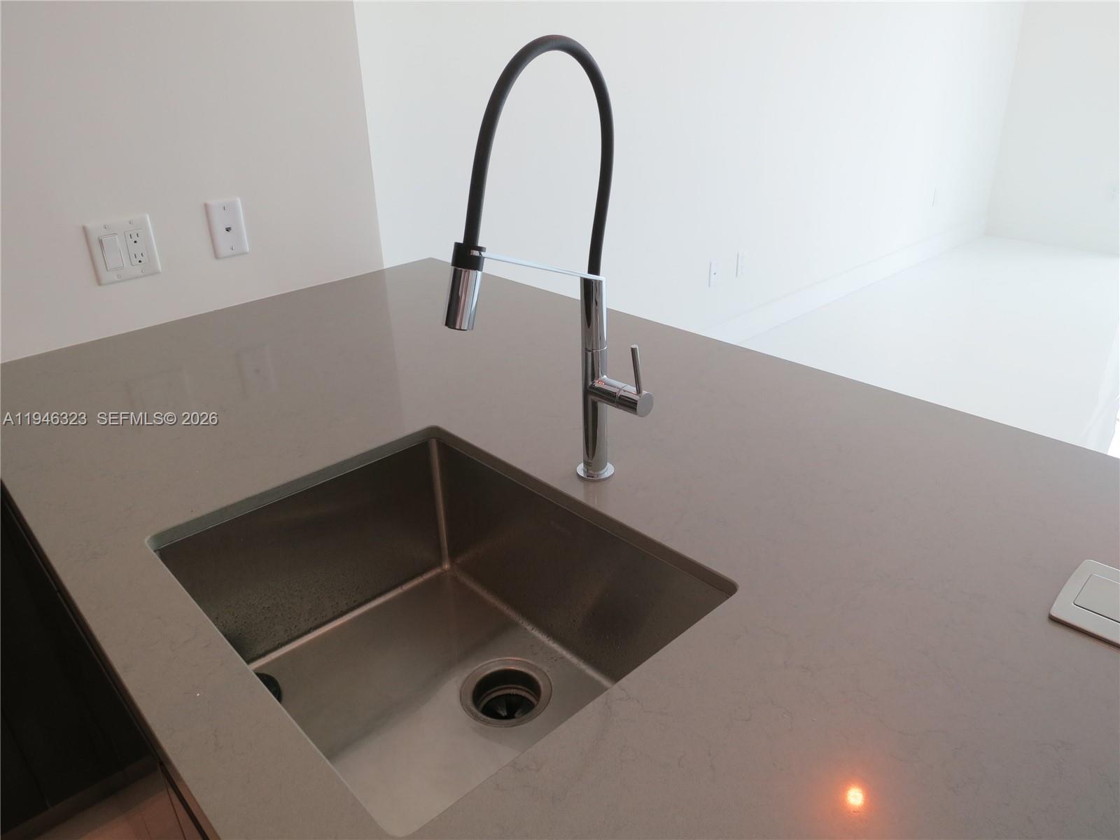 image The Bond on Brickell12