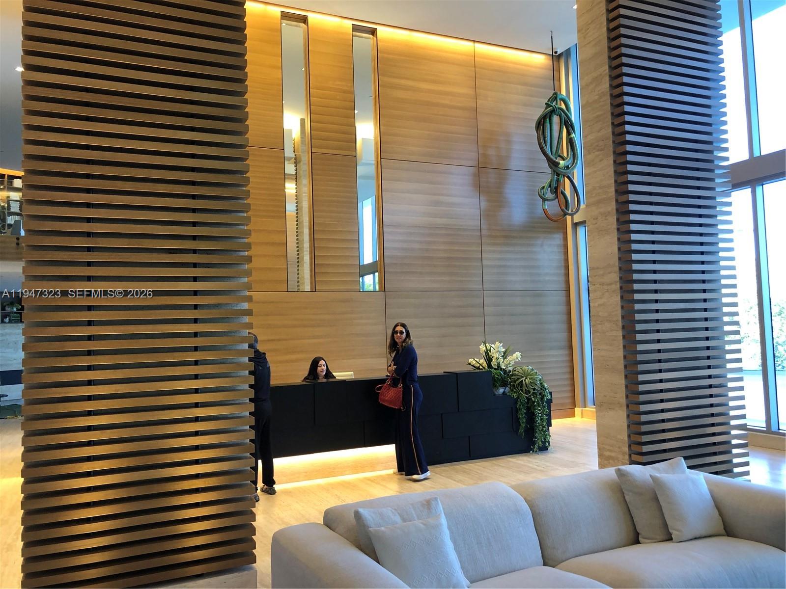 16385 Biscayne Blvd #1417 North Miami Beach, FL 33160