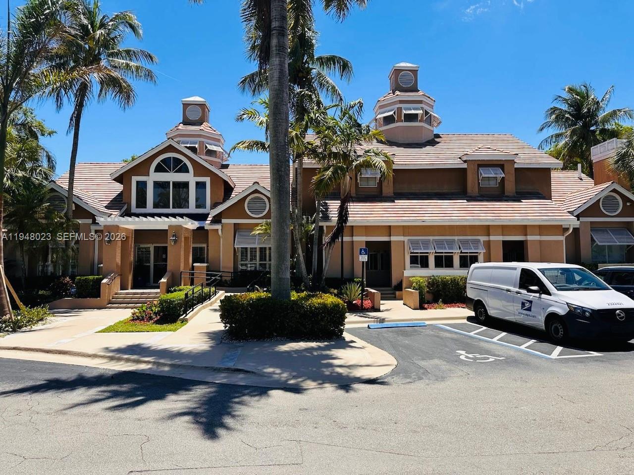 15680 SW 106th Ln #804