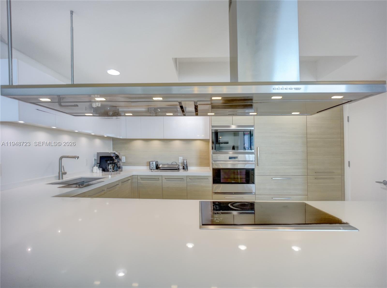 Undisclosed Address North Miami Beach, FL 33160