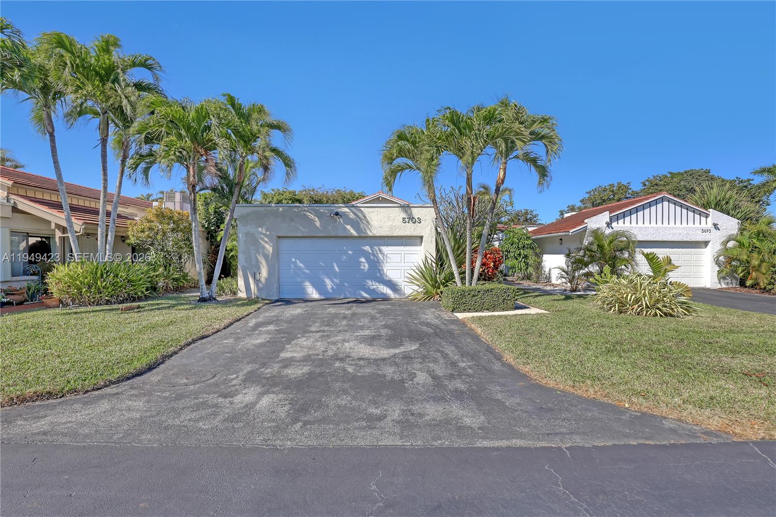 5703 Ainsley Ct Boynton Beach, FL 33437