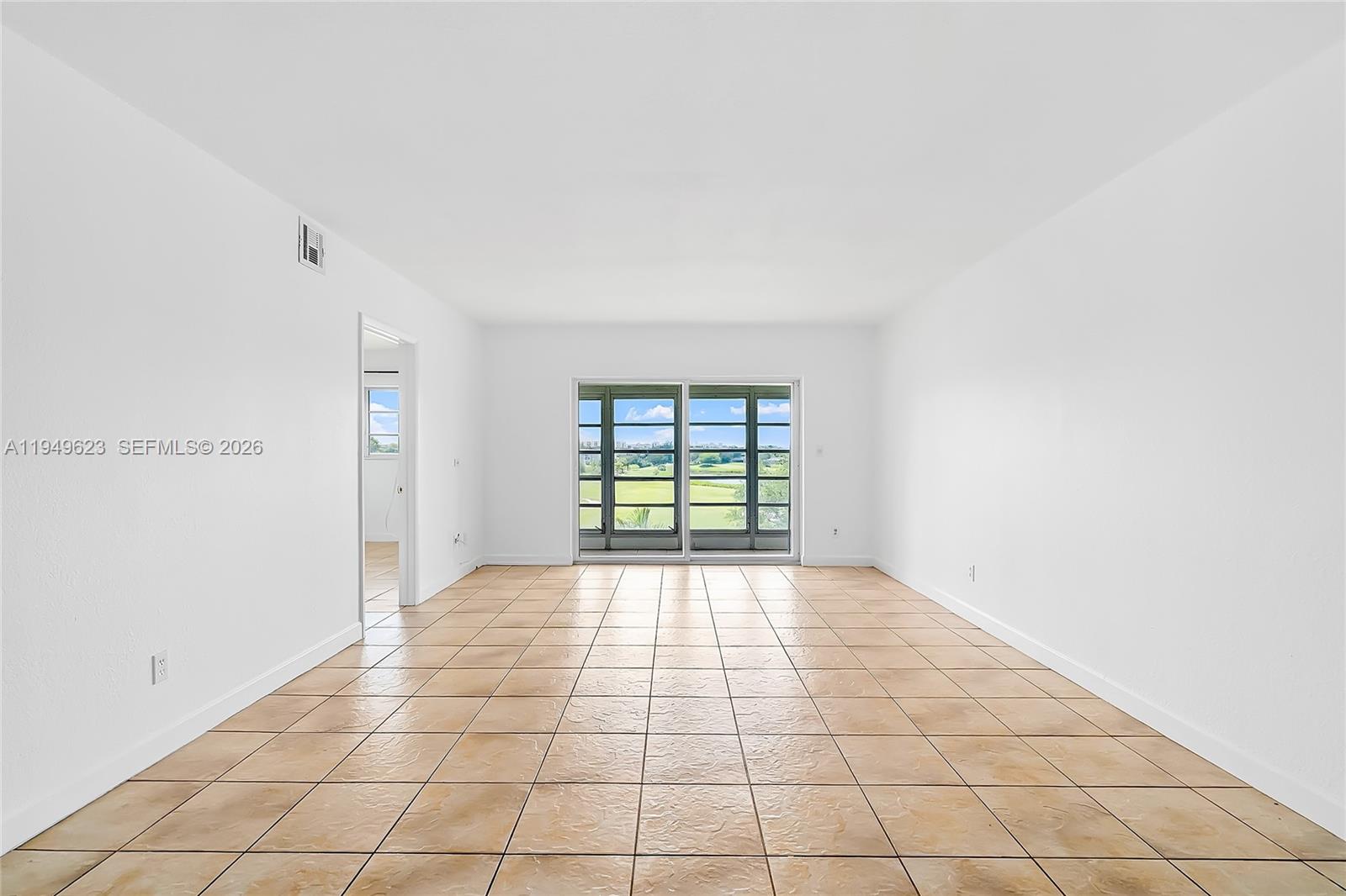 2500 SW 81st Ave #402