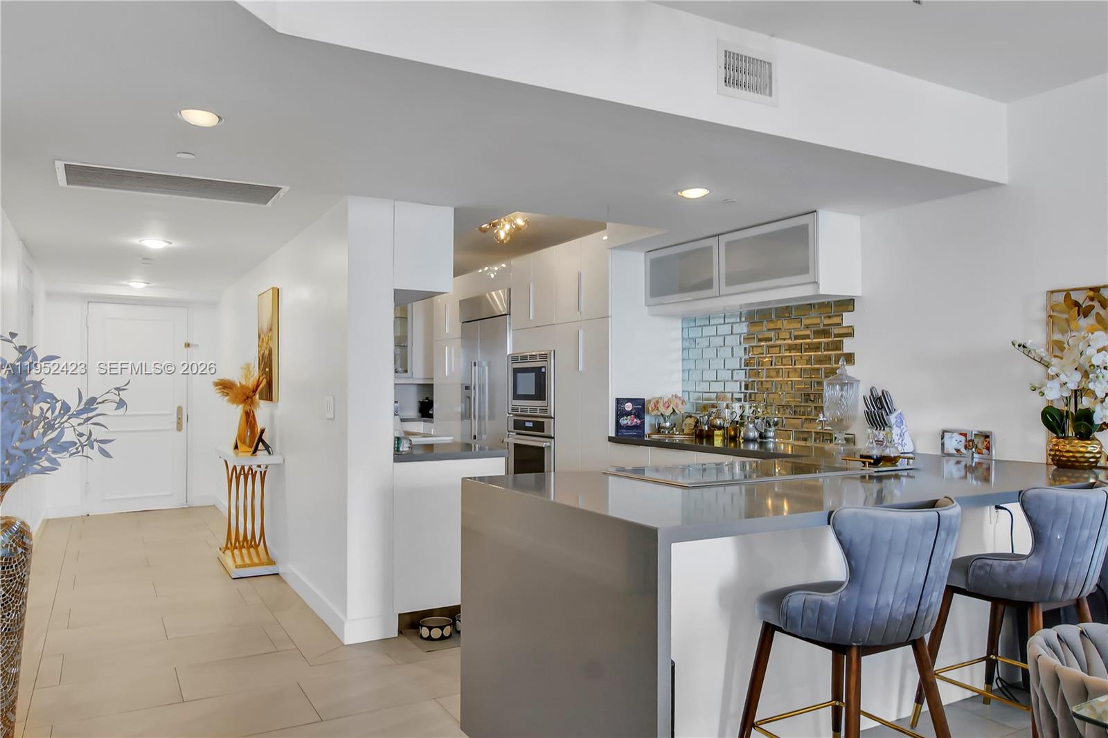 image The Beach Club12