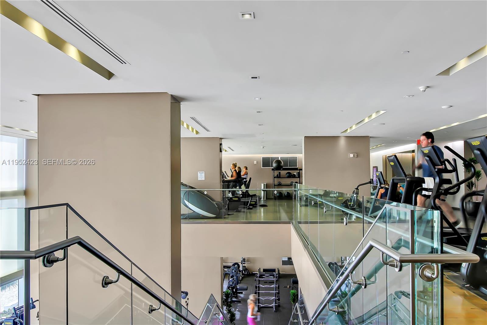 image The Beach Club40