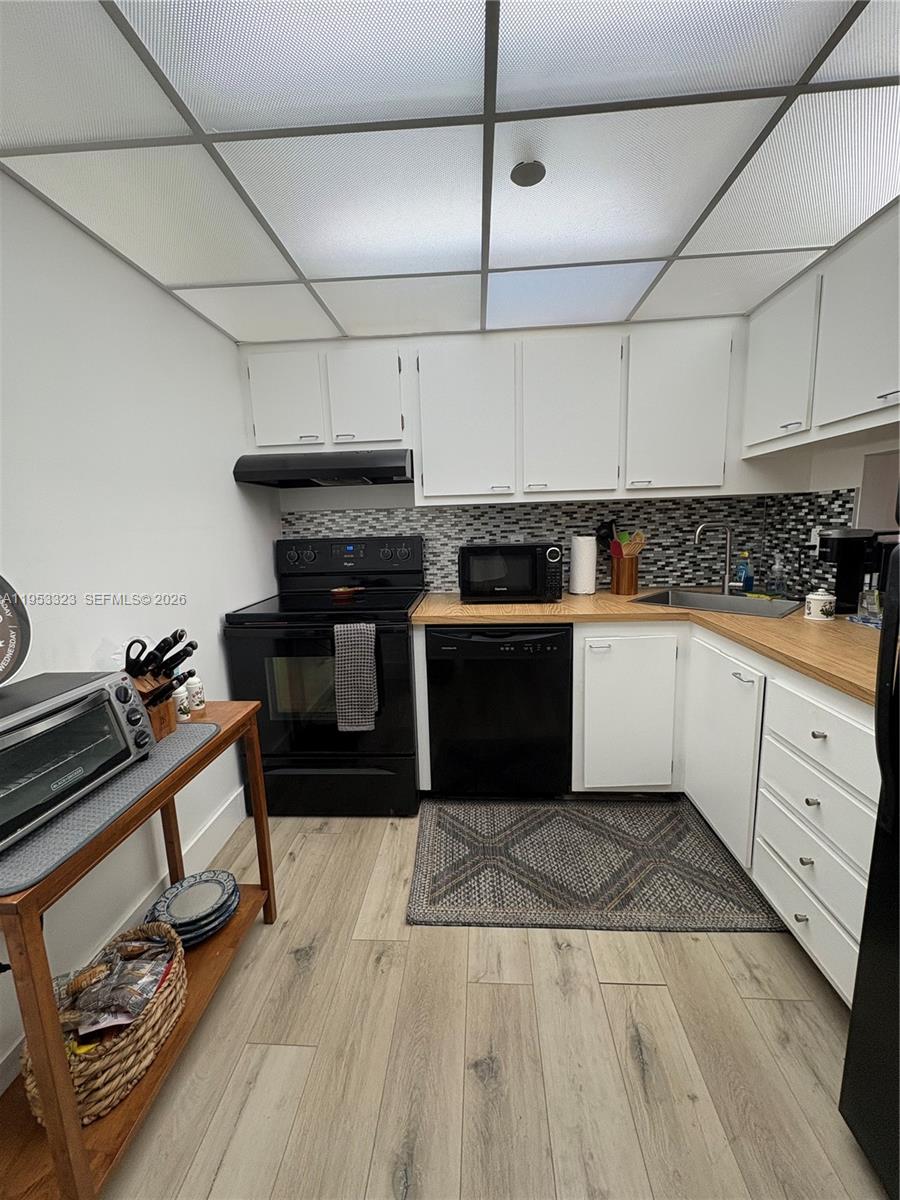 1470 NE 123rd St #A1011