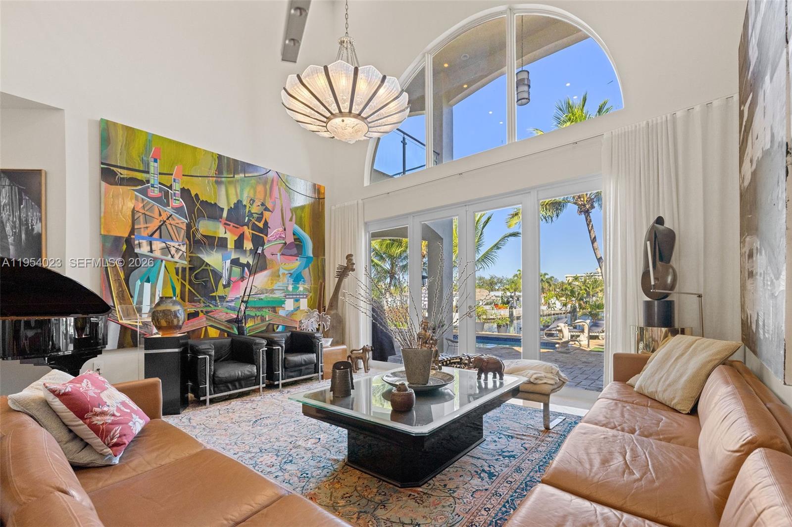 2125 Ixora Rd North Miami, FL 33181