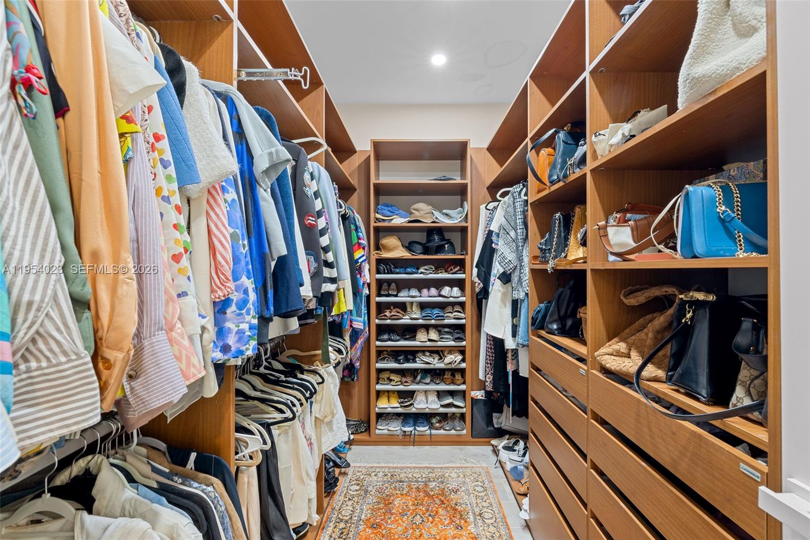 2125 Ixora Rd North Miami, FL 33181