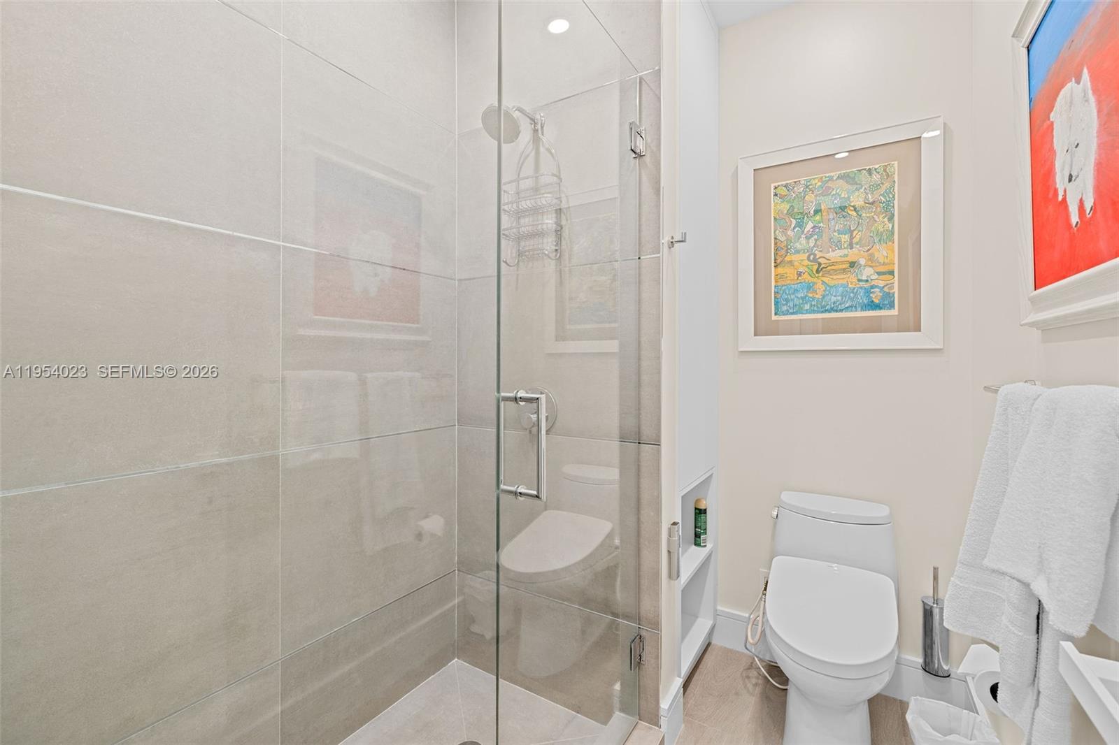 2125 Ixora Rd North Miami, FL 33181