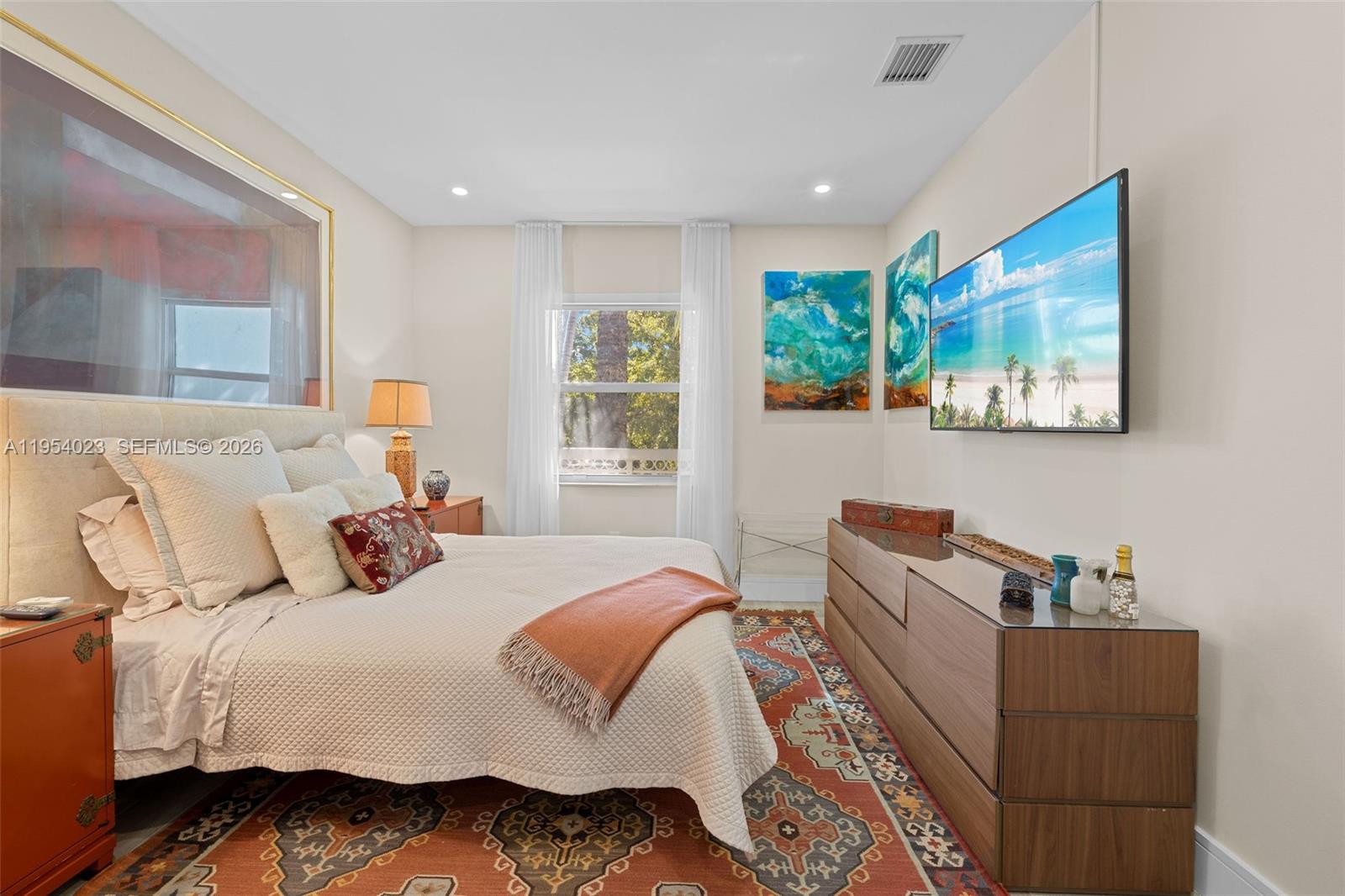 2125 Ixora Rd North Miami, FL 33181