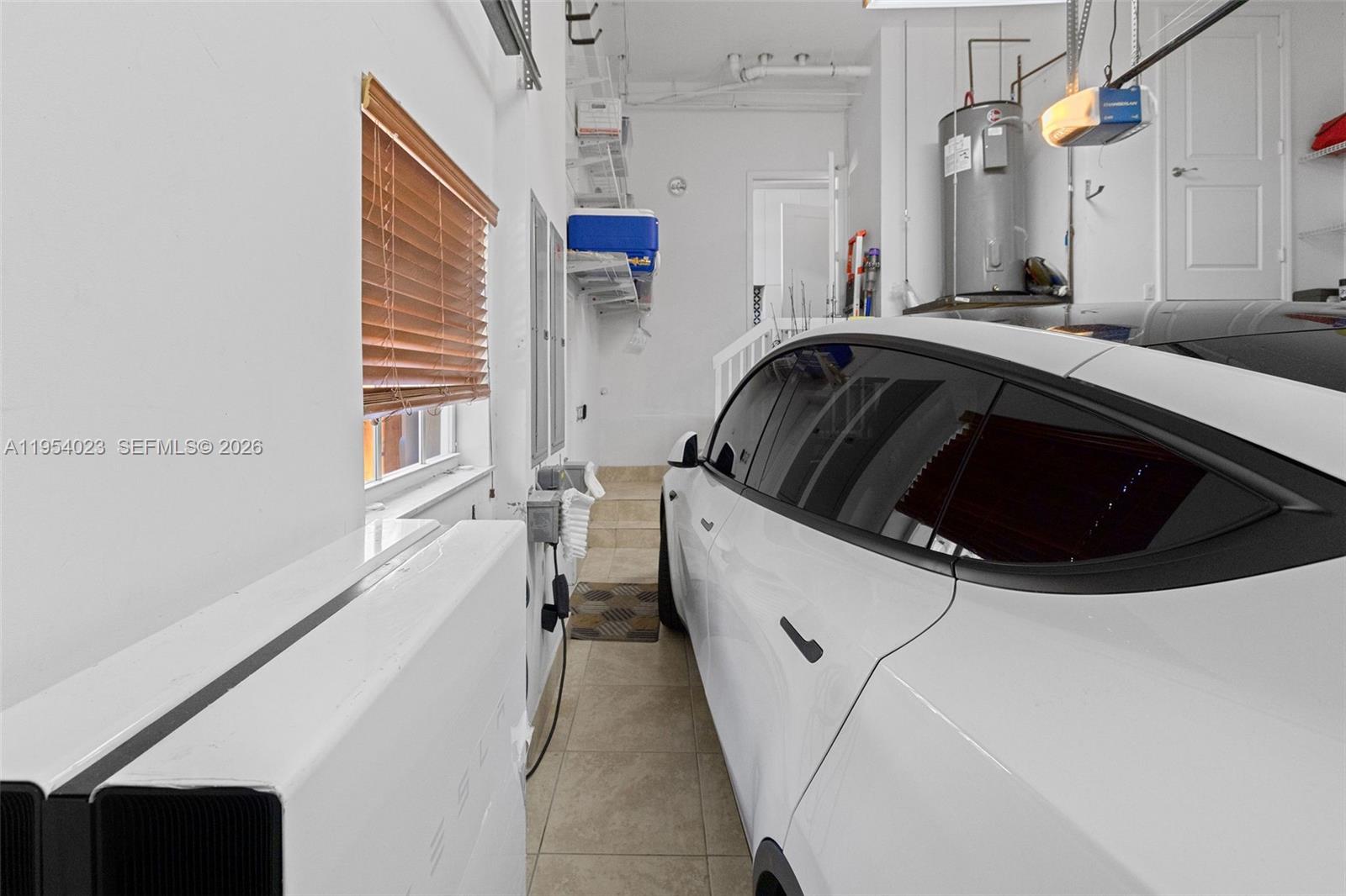 2125 Ixora Rd North Miami, FL 33181