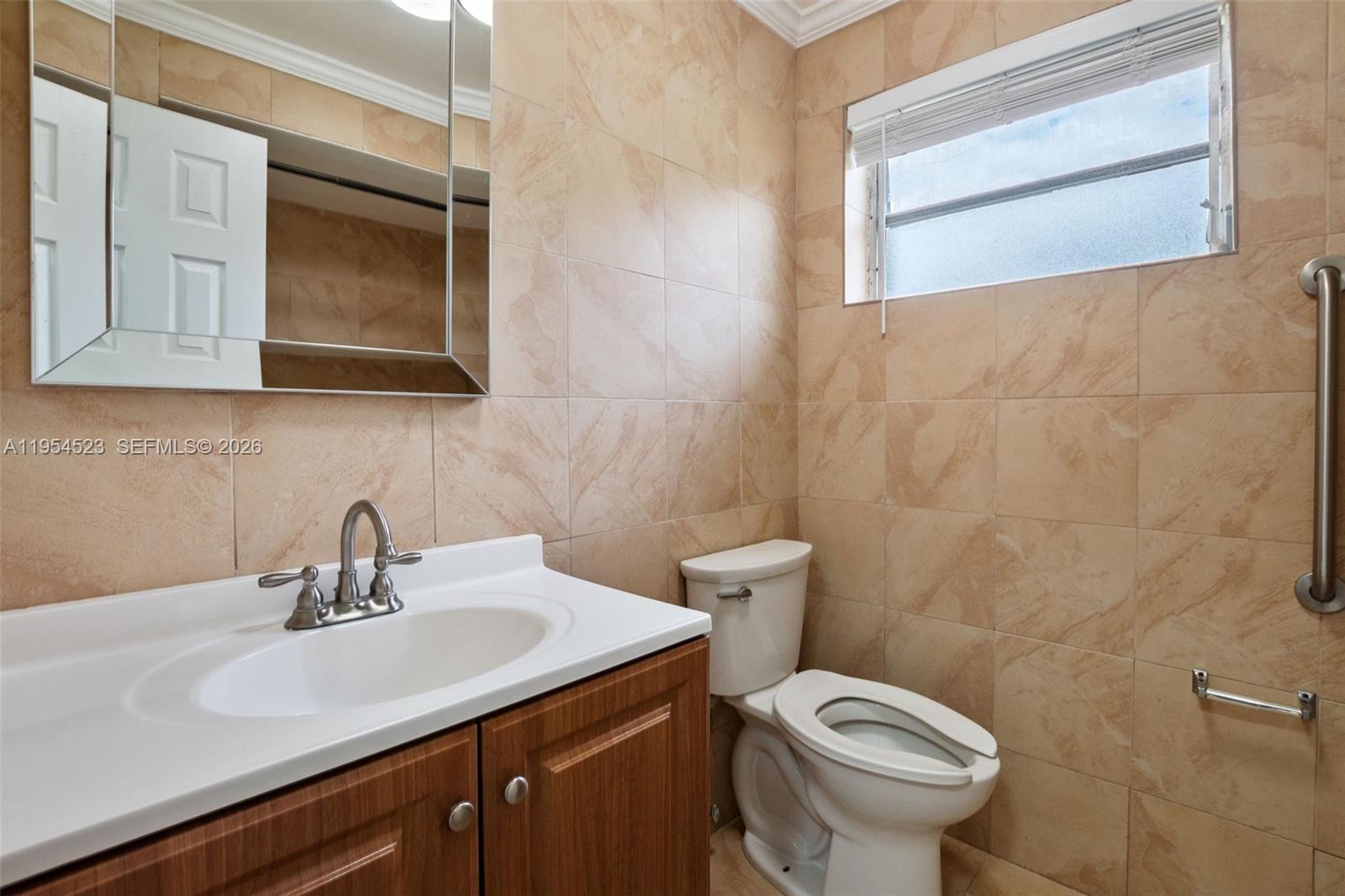 6572 SW 8th Ct North Lauderdale, FL 33068