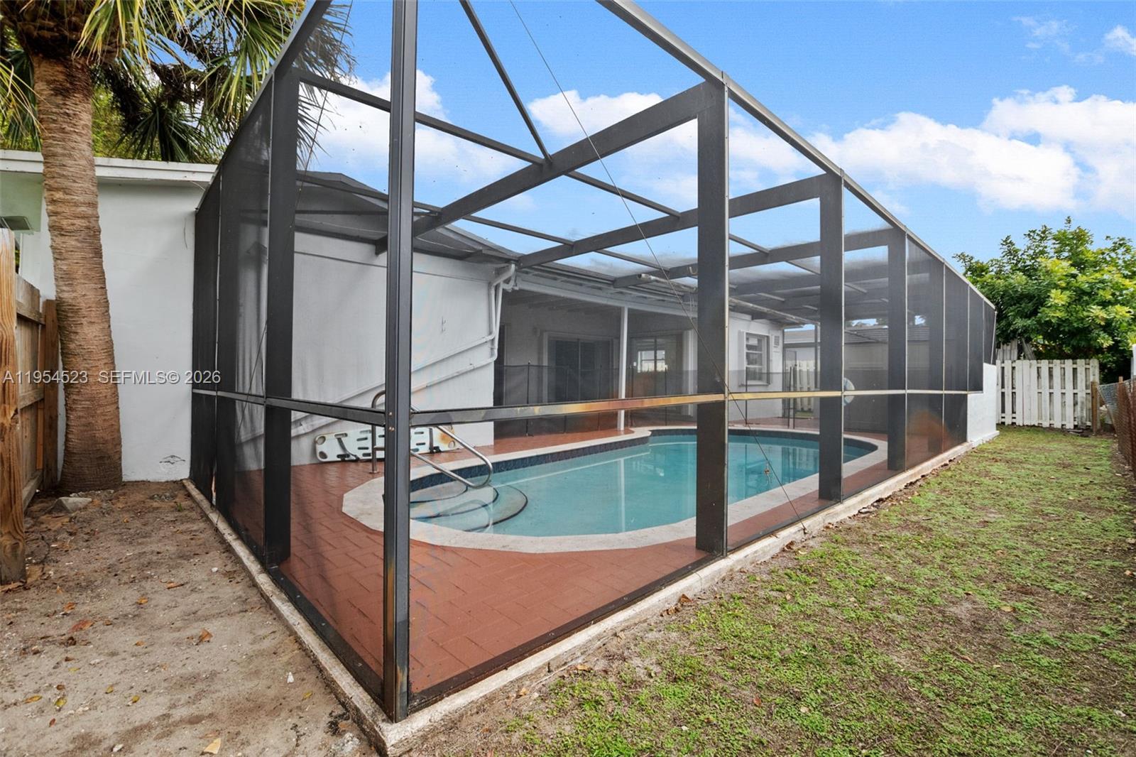 6572 SW 8th Ct North Lauderdale, FL 33068