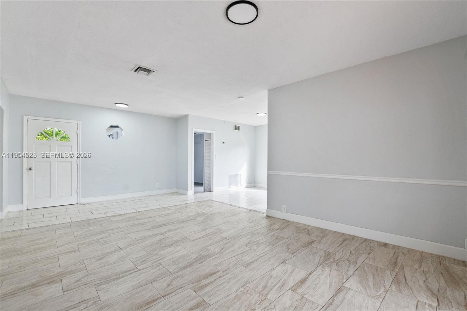 6572 SW 8th Ct North Lauderdale, FL 33068