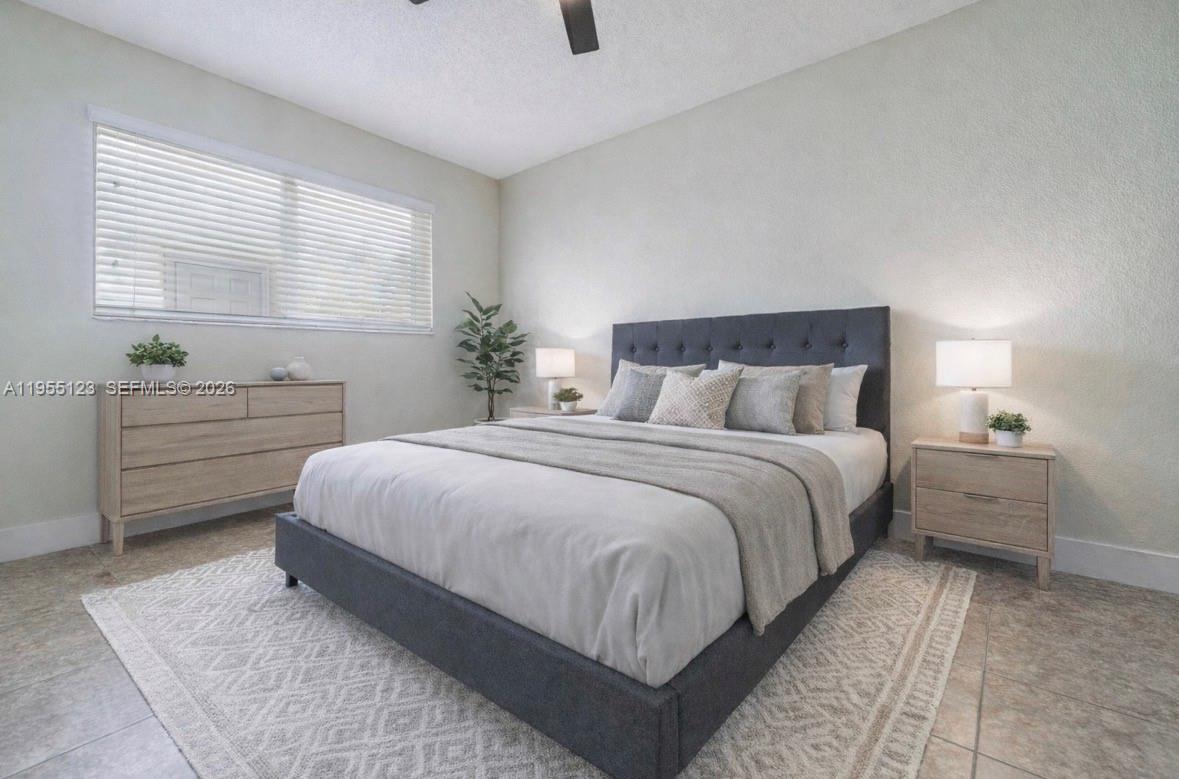 901 NW 22nd Pl Miami, FL 33125