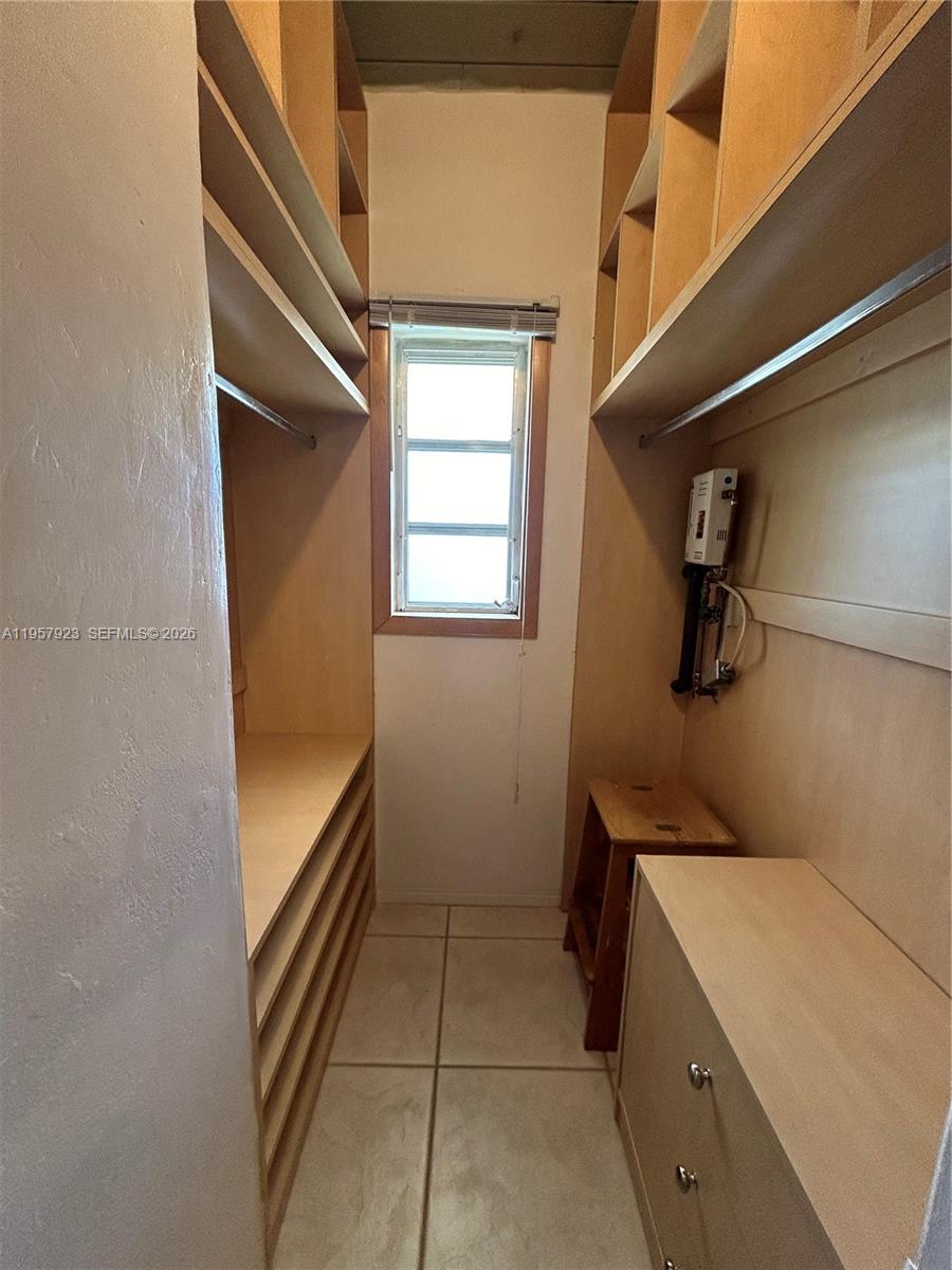 234 Antiquera Ave #6 Coral Gables, FL 33134