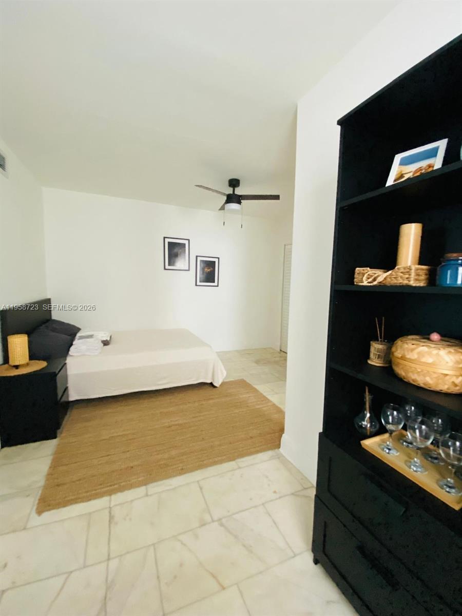 1526 Pennsylvania Ave #20 Miami Beach, FL 33139