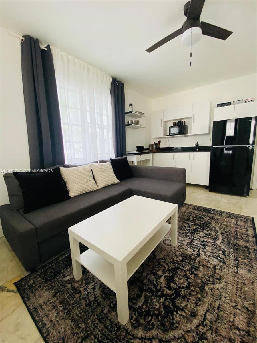 1526 Pennsylvania Ave #20 Miami Beach, FL 33139