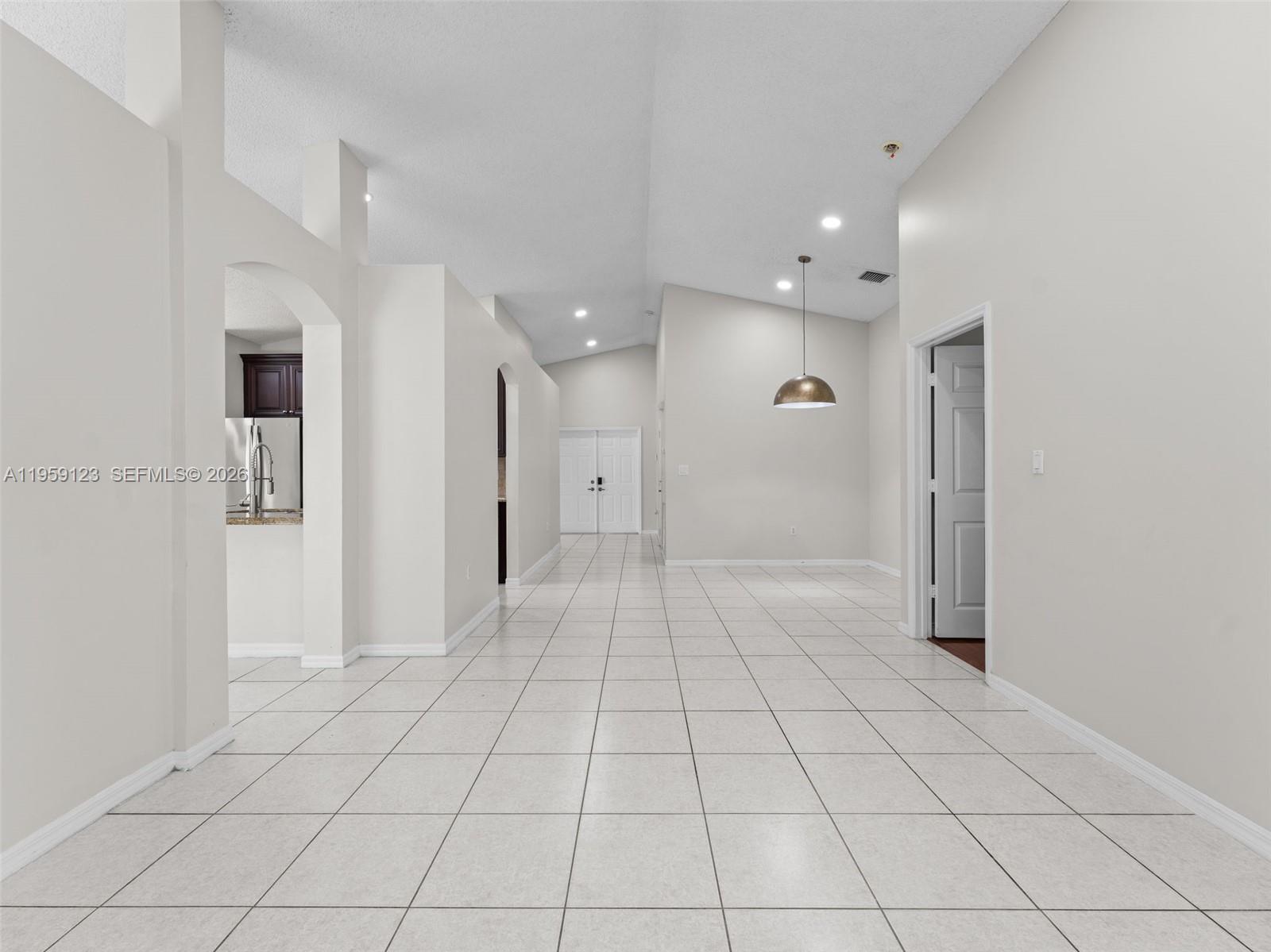 1861 NW 142nd Ter Pembroke Pines, FL 33028