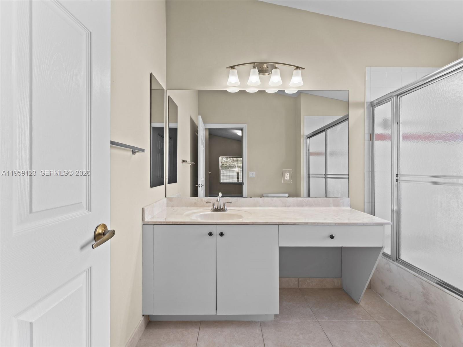 1861 NW 142nd Ter Pembroke Pines, FL 33028