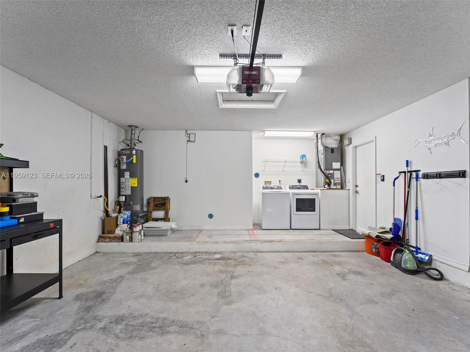 1861 NW 142nd Ter Pembroke Pines, FL 33028