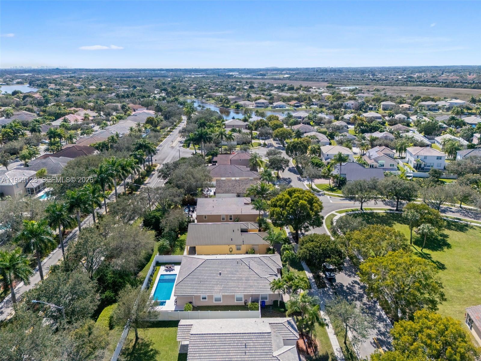 1861 NW 142nd Ter Pembroke Pines, FL 33028