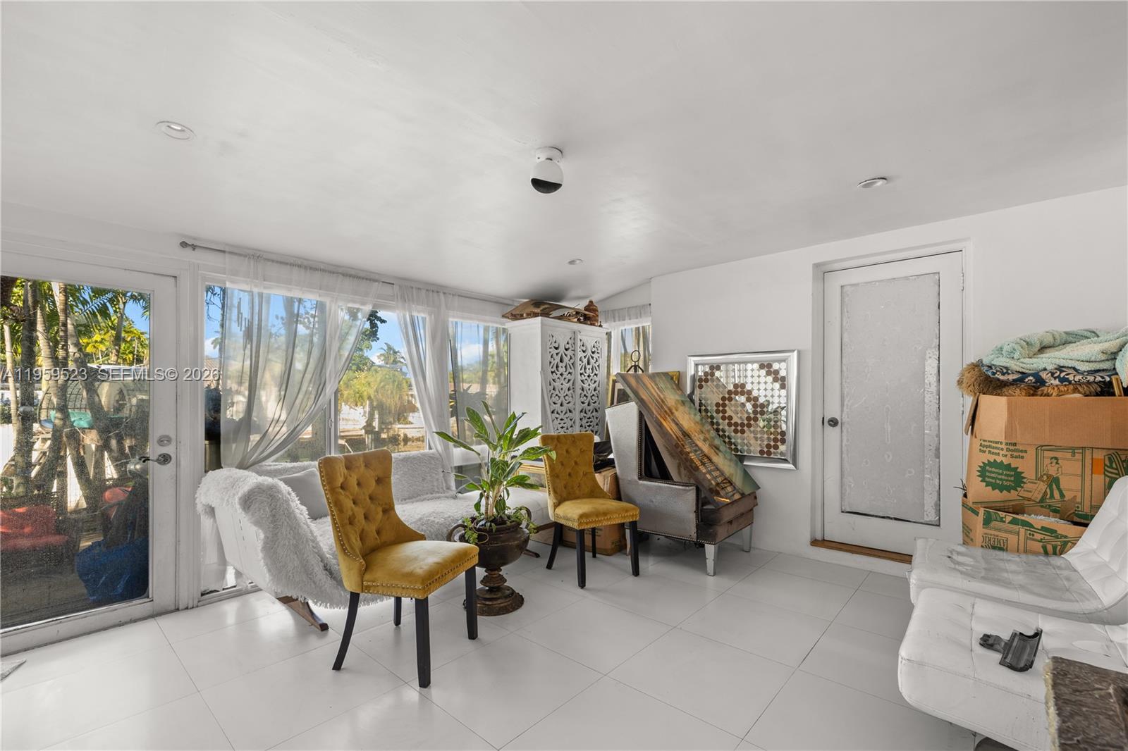 1051 NE 86th St Miami, FL 33138