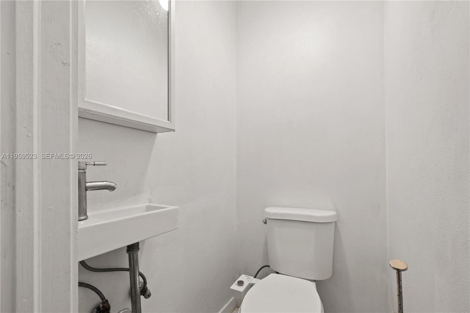 1051 NE 86th St Miami, FL 33138